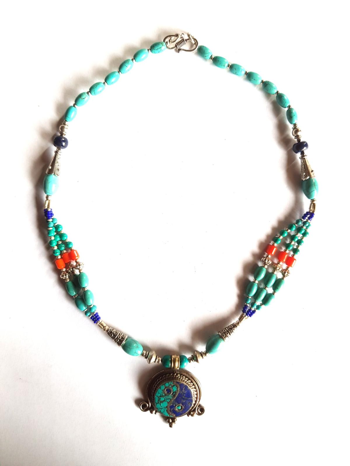 Collier mala