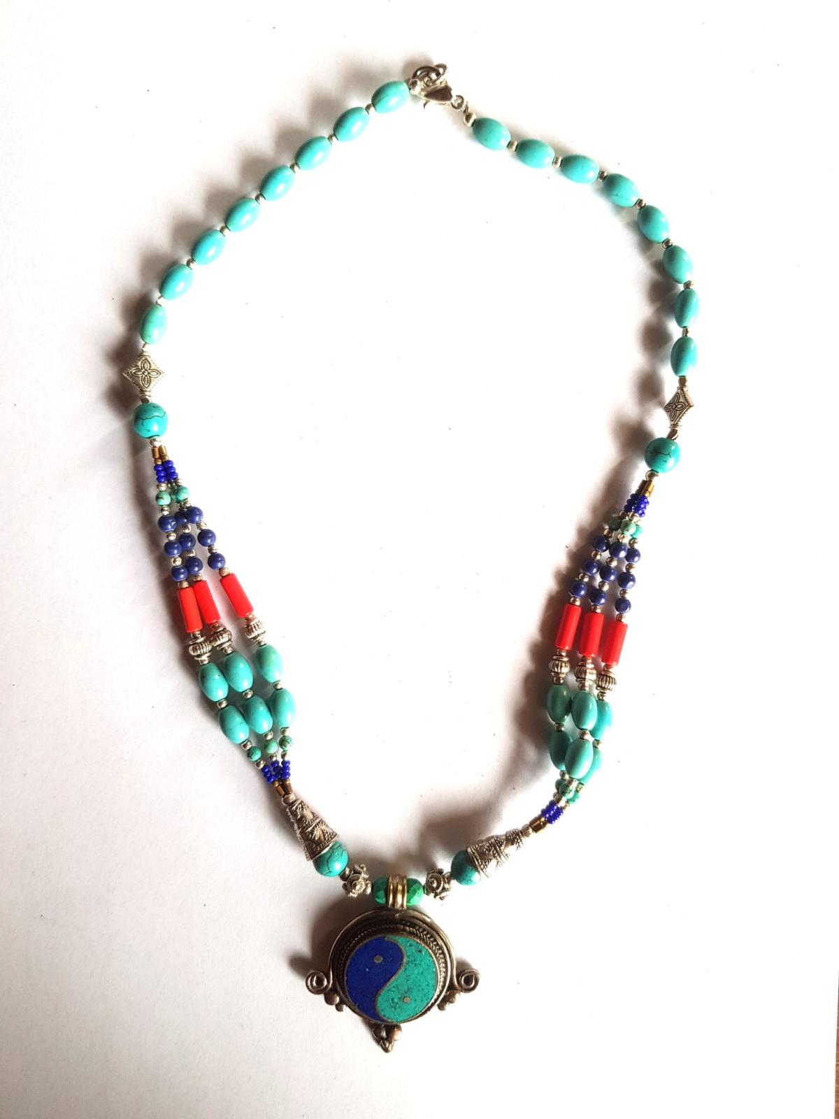 Collier mala