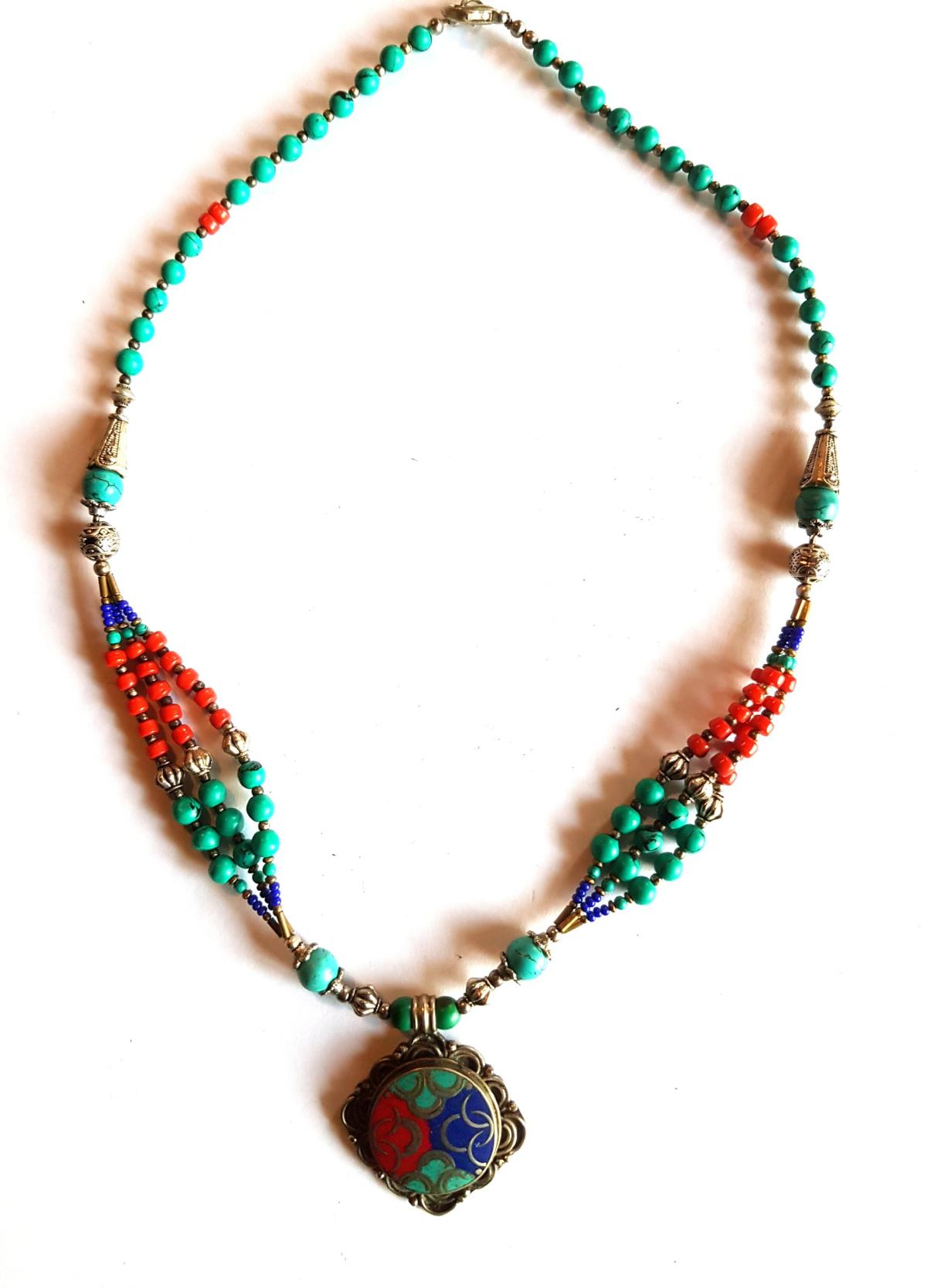 Collier mala