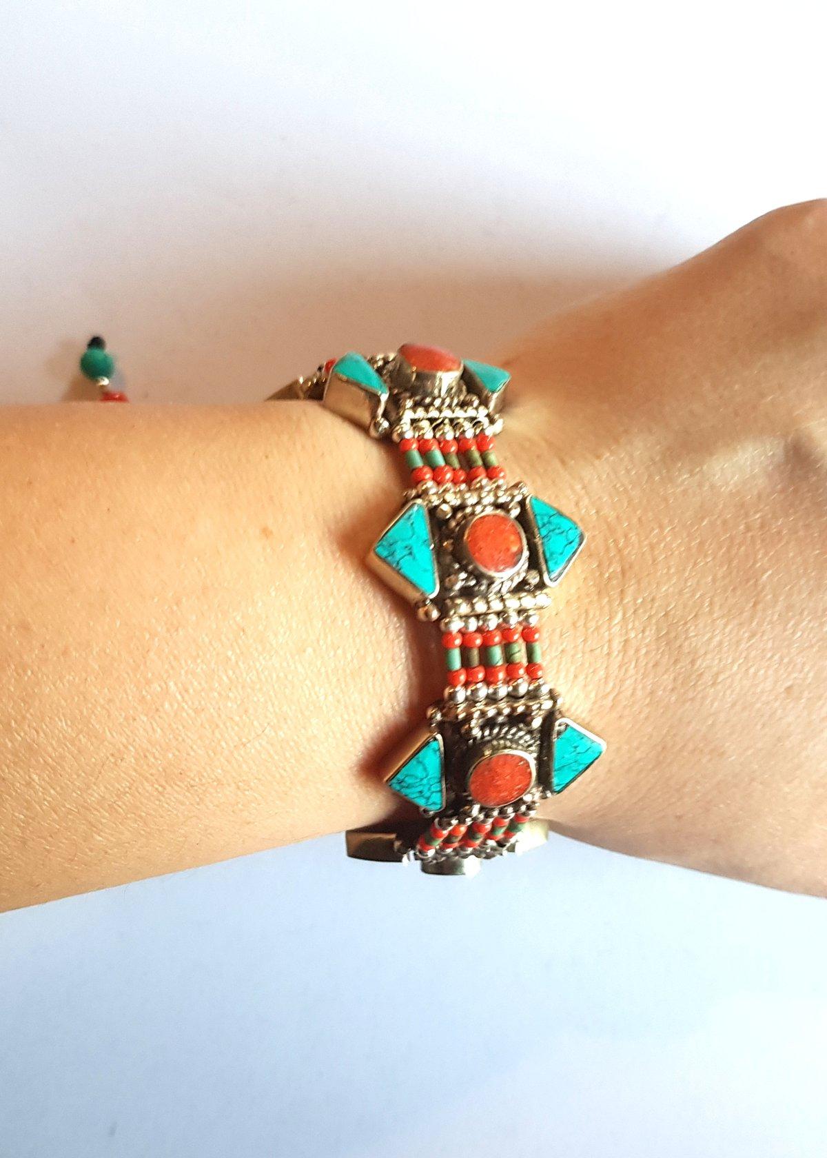 Bracelet large tibétain lien coulissant