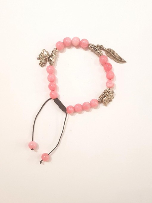 Bracelets perles rose pales et breloques