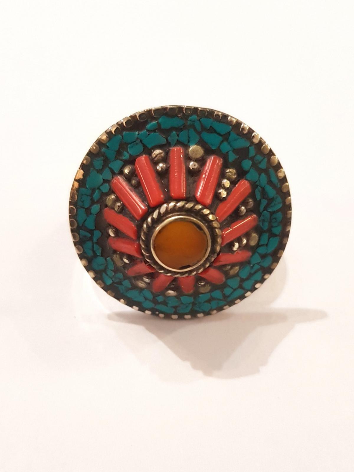 Grande bague soleil jaune