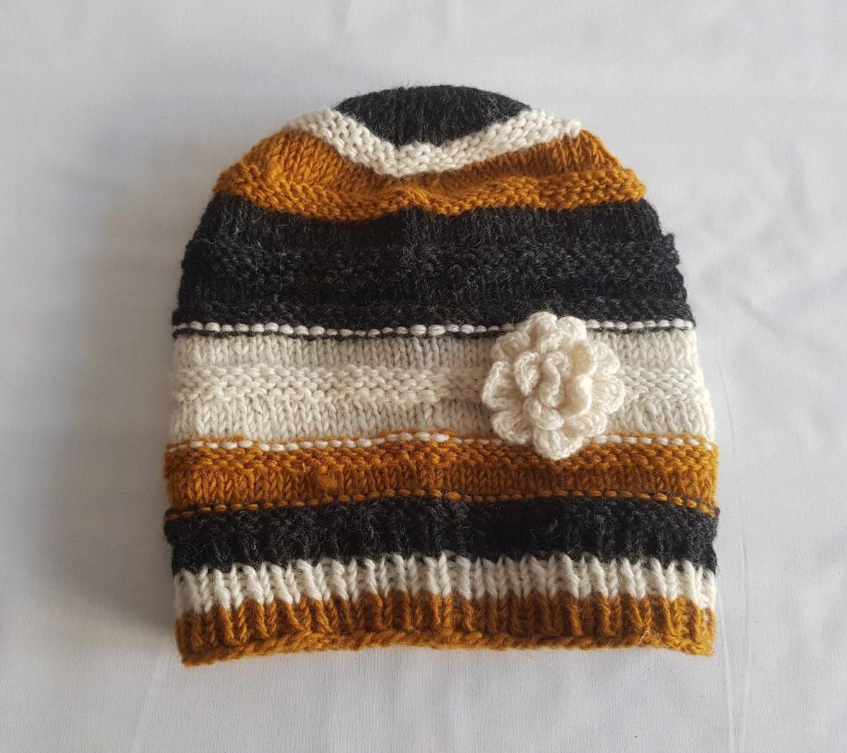 Bonnet laine et polaire jaune et marron