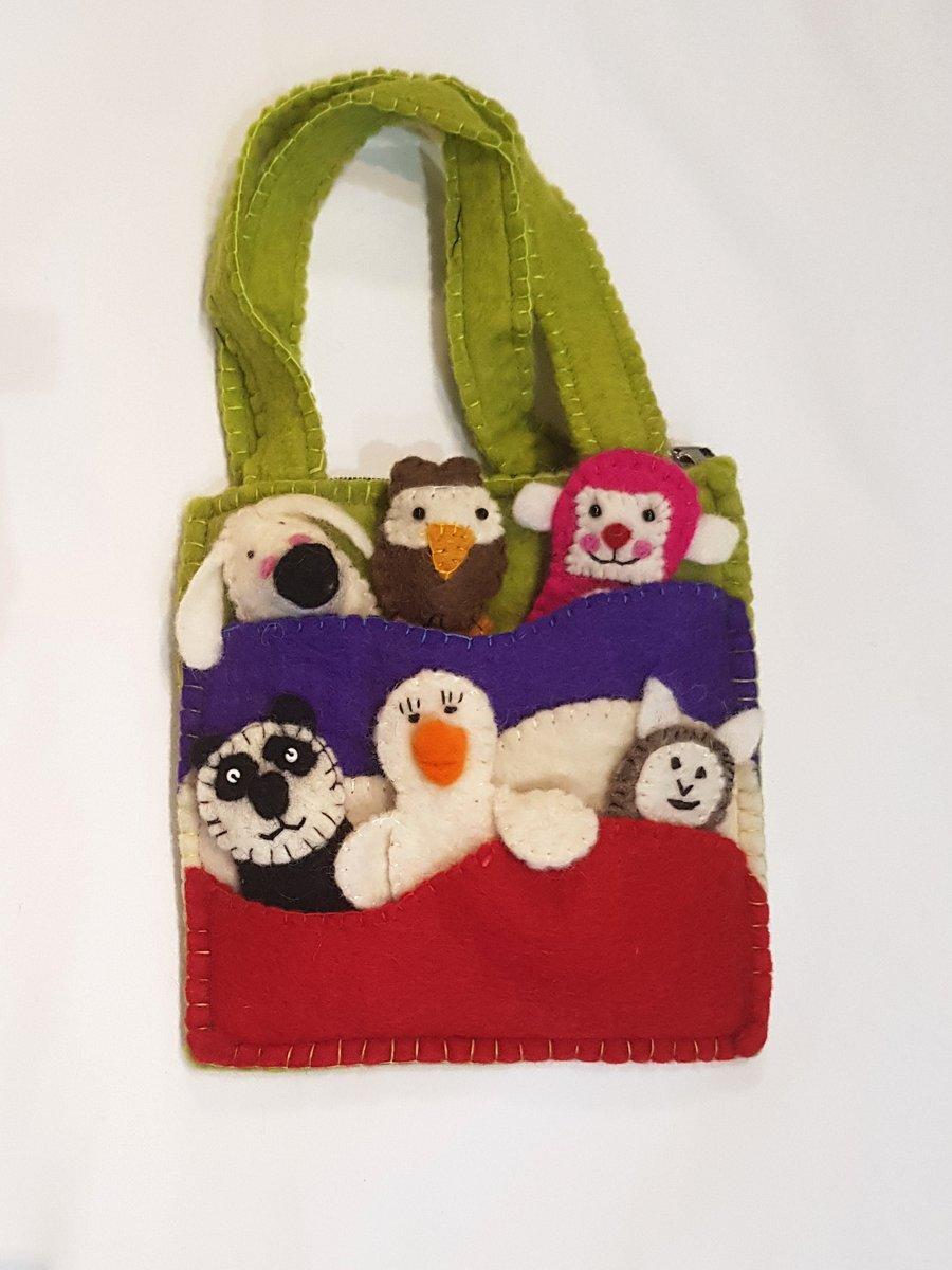 Sac en laine 6 marionnettes